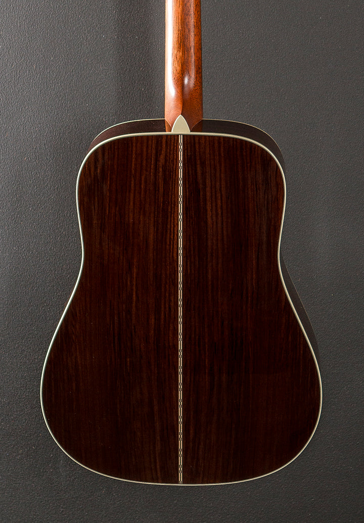 New for 2025 D-28 Left Hand - Gloss Natural