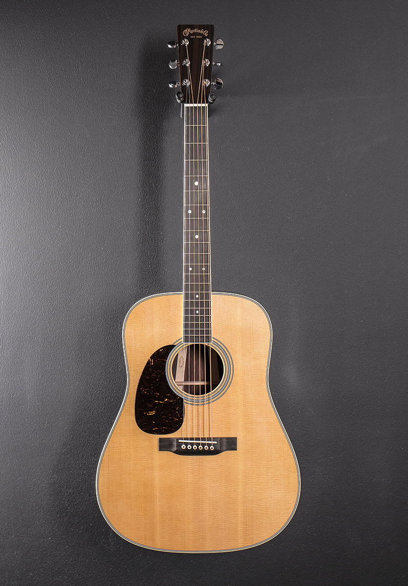 New for 2025 D-35 Left Hand - Gloss Natural