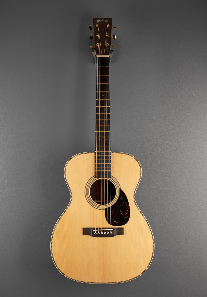 OM-28 Modern Deluxe