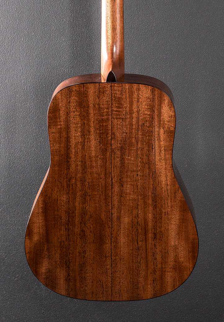 D-18 Modern Deluxe