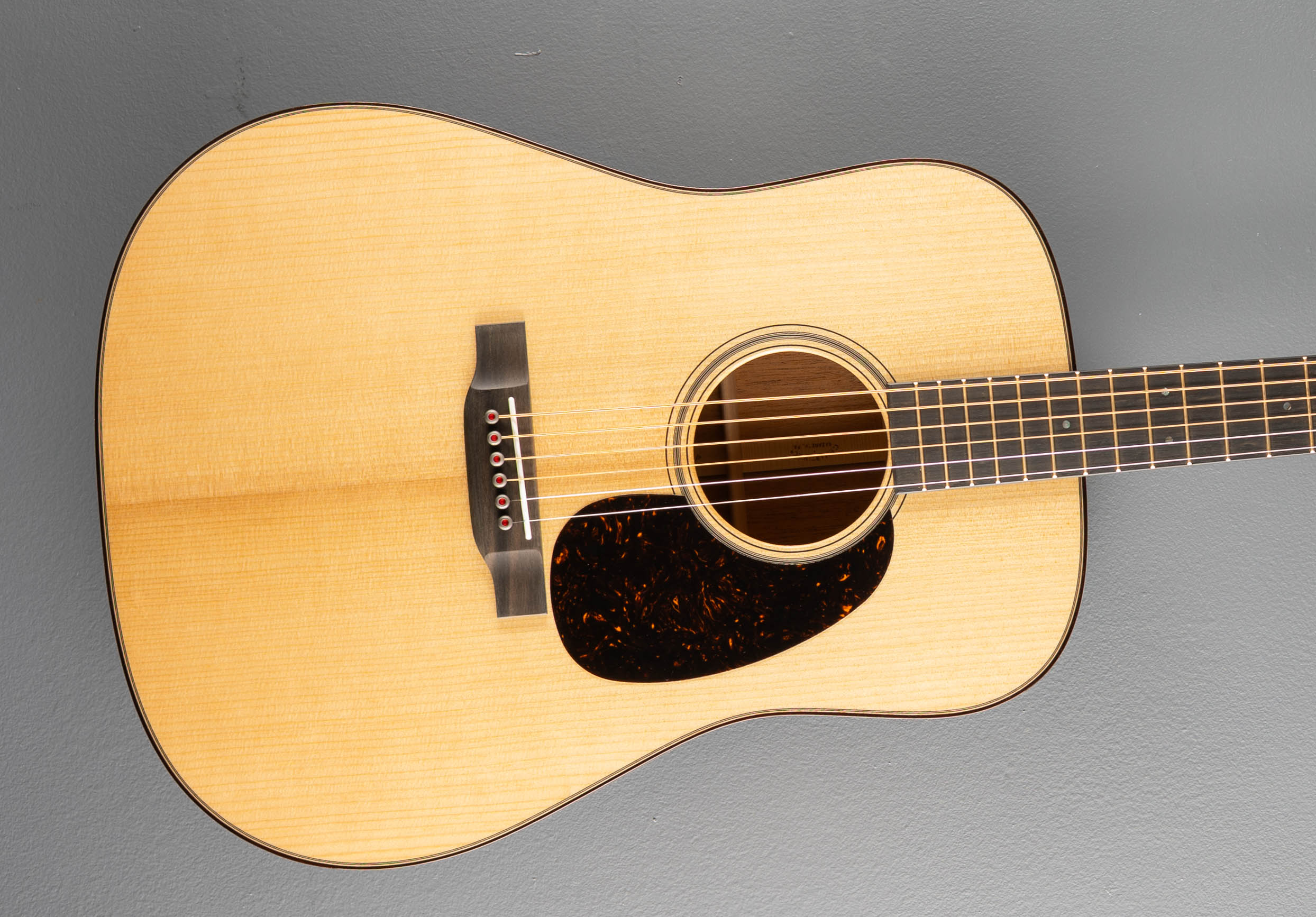 D-18 Modern Deluxe – Dave's Guitar Shop