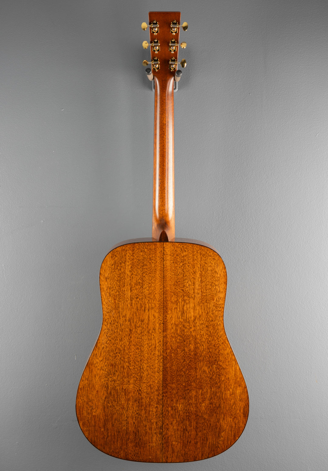 D-18 Modern Deluxe