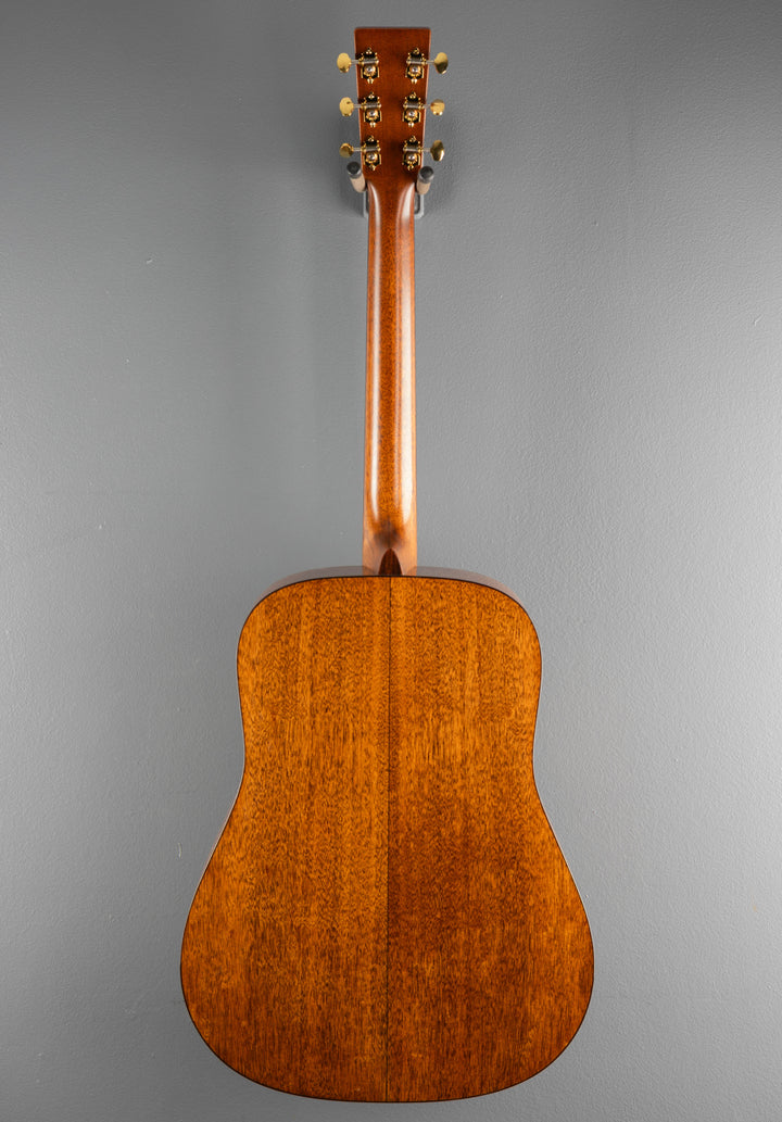 D-18 Modern Deluxe