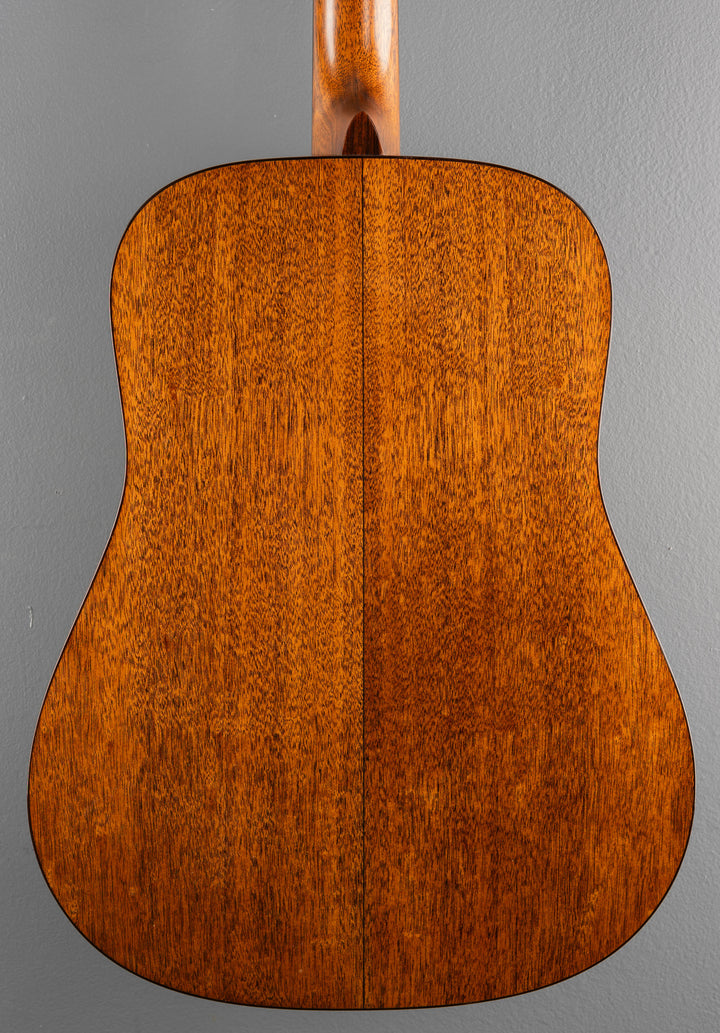 D-18 Modern Deluxe