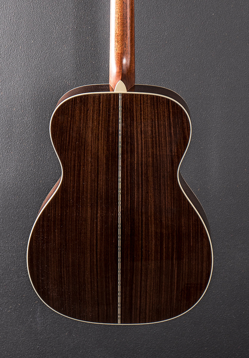New for 2025 OM-28 Left Hand - Gloss Natural