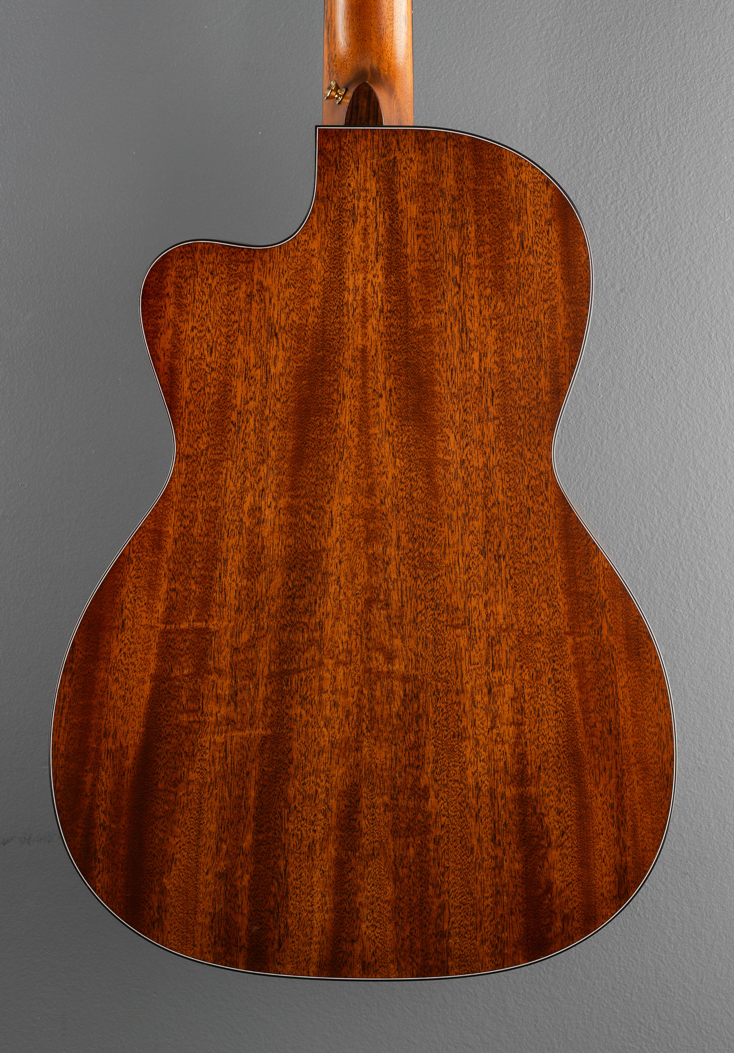 000C12-16E Nylon – Dave's Guitar Shop