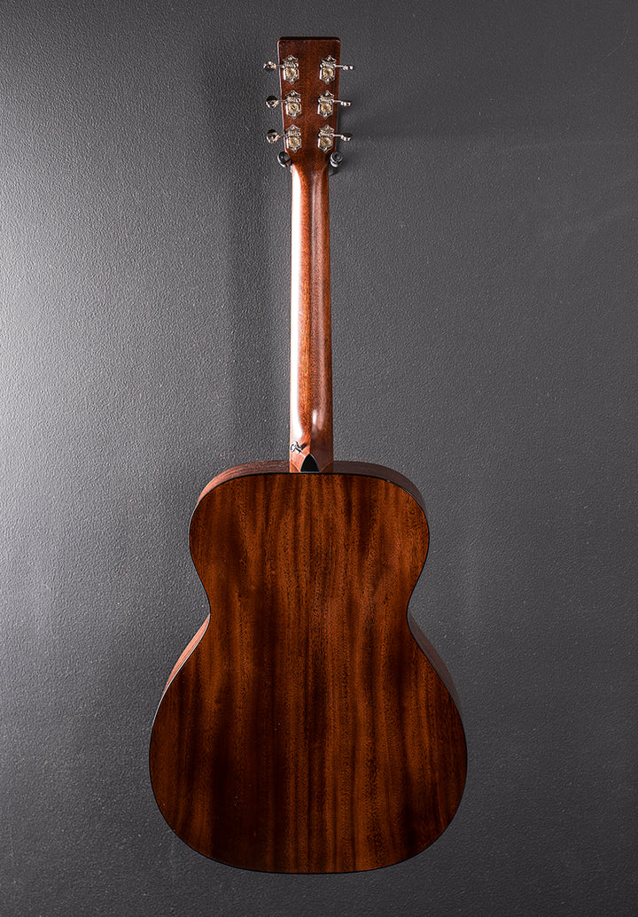 New for 2025 000E Retro Plus Mahogany