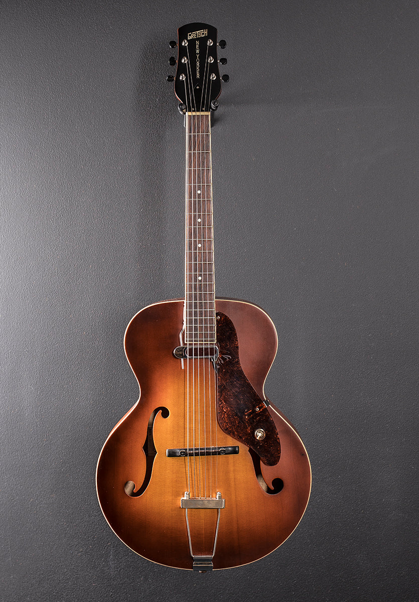 Used G9555 New Yorker Archtop, Recent