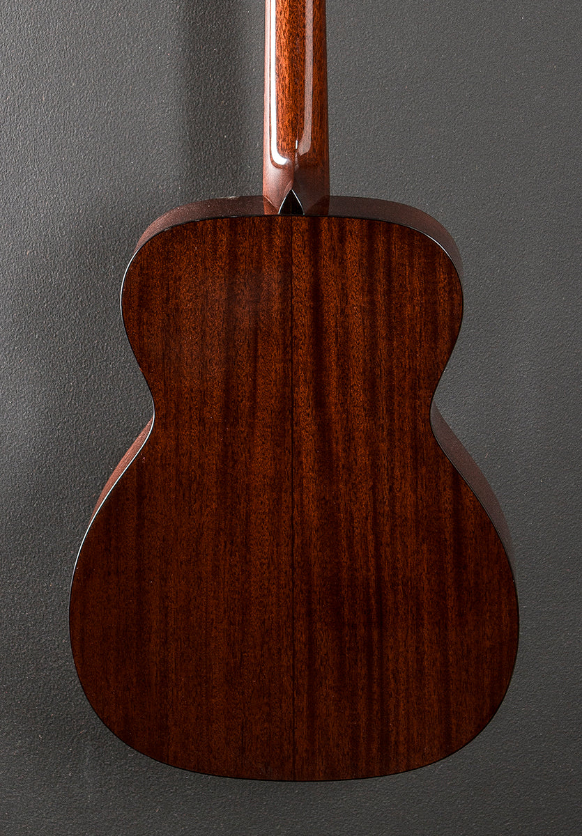 OM1 Traditional w/Adirondack Spruce - Sunburst