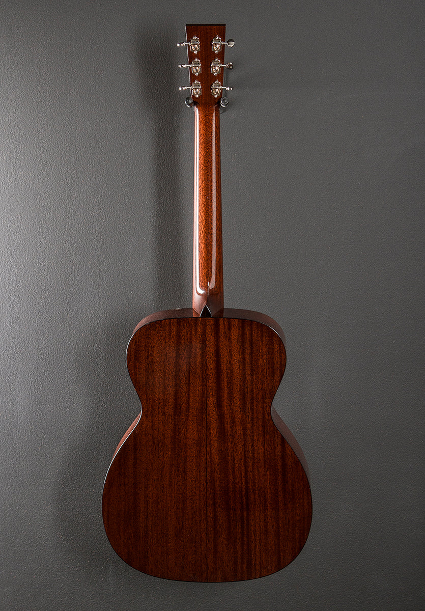OM1 Traditional w/Adirondack Spruce - Sunburst