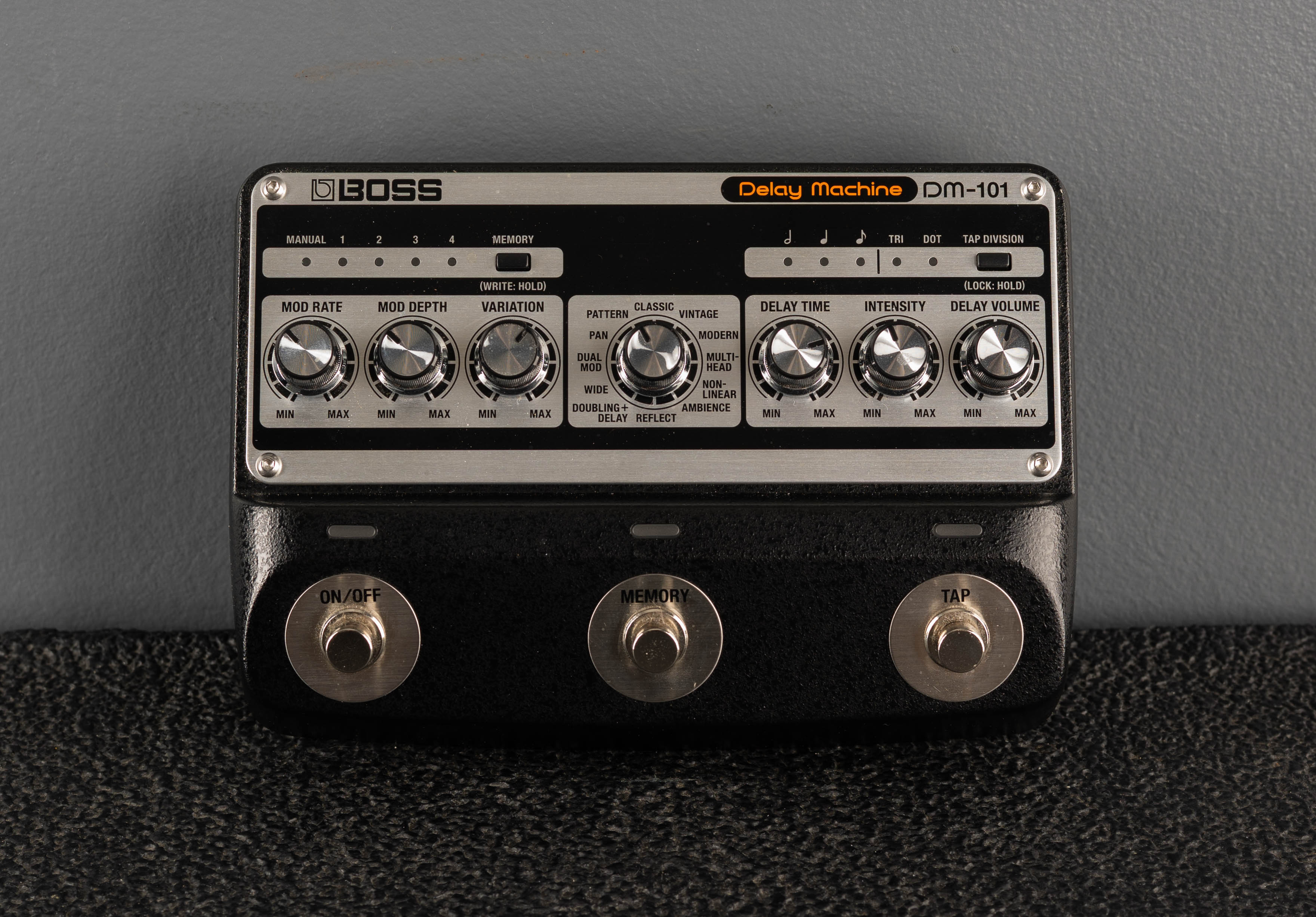 DM-101 Delay Machine, Recent – Dave's Guitar Shop