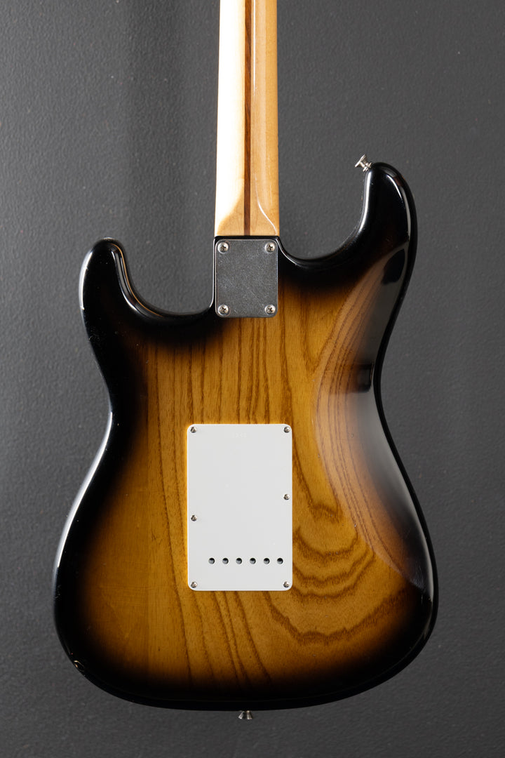 50th Anniversary Masterbuilt Stratocaster — 2-Color Sunburst &