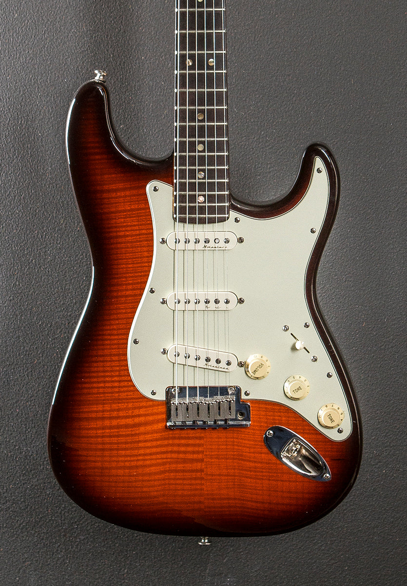 Used 35th Anniversary Strat '90