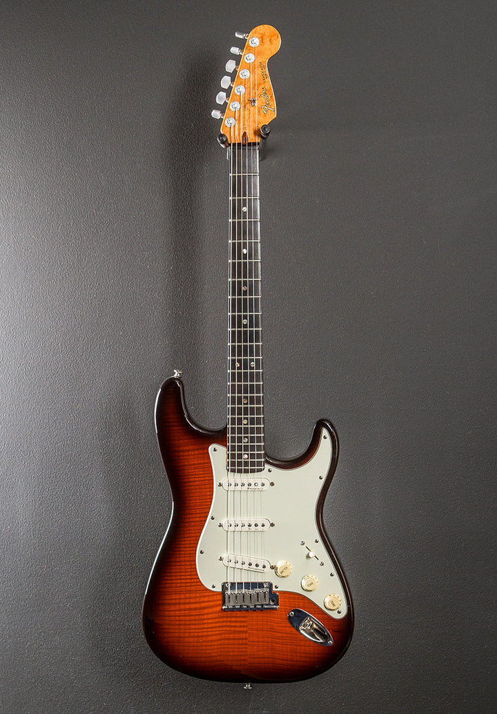 Used 35th Anniversary Strat '90