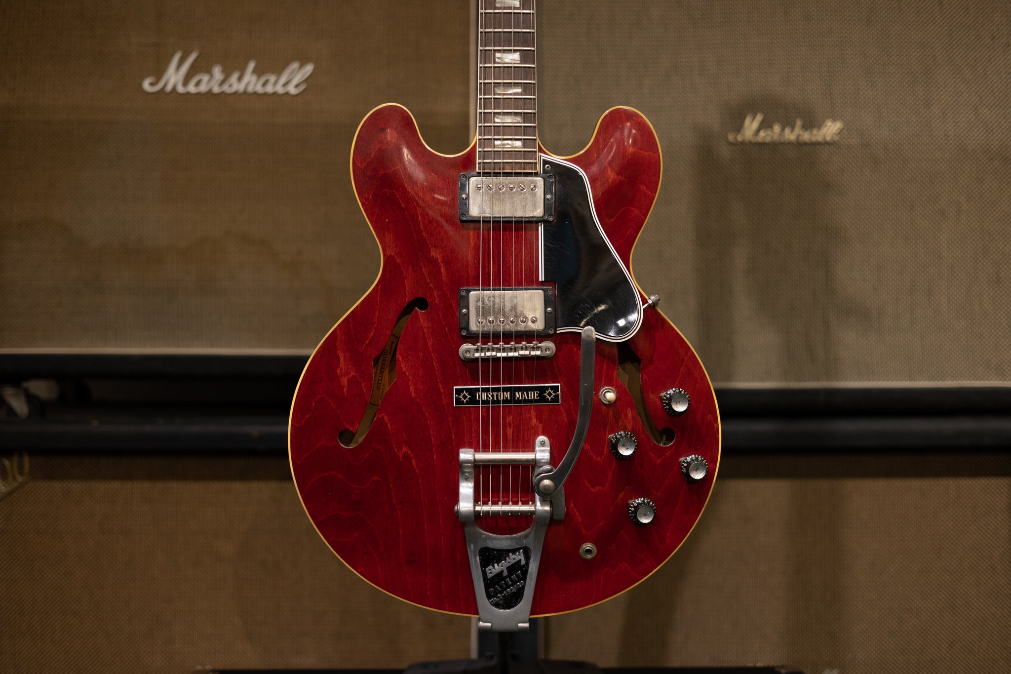 1962 Gibson ES-335- Cherry – Dave's Guitar Shop