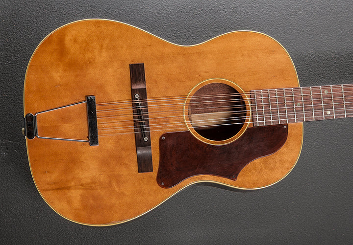B-25-12 12 String '68