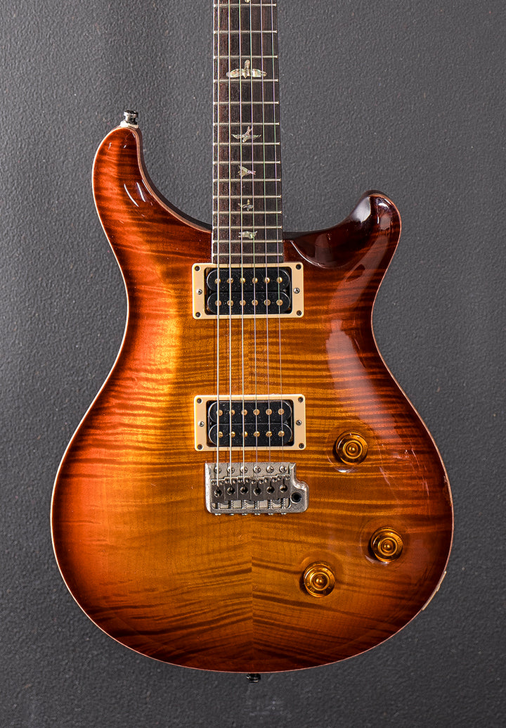 Custom 22 10 Top &