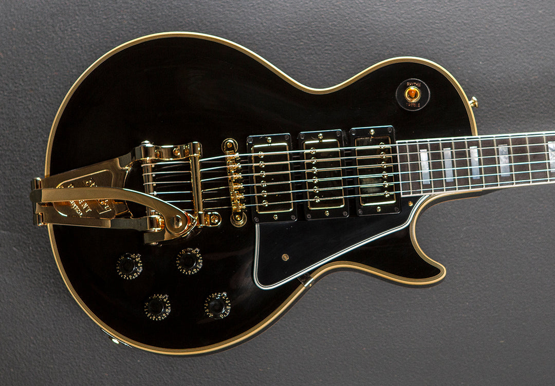 1957 Les Paul Custom Reissue - VOS Ebony 3 Pickup w/Bigsby
