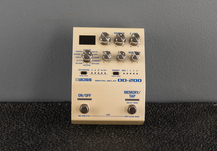 DD-200, &
