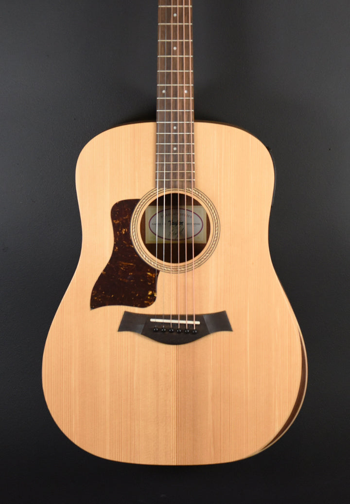 Academy 10E Left Hand Walnut '25