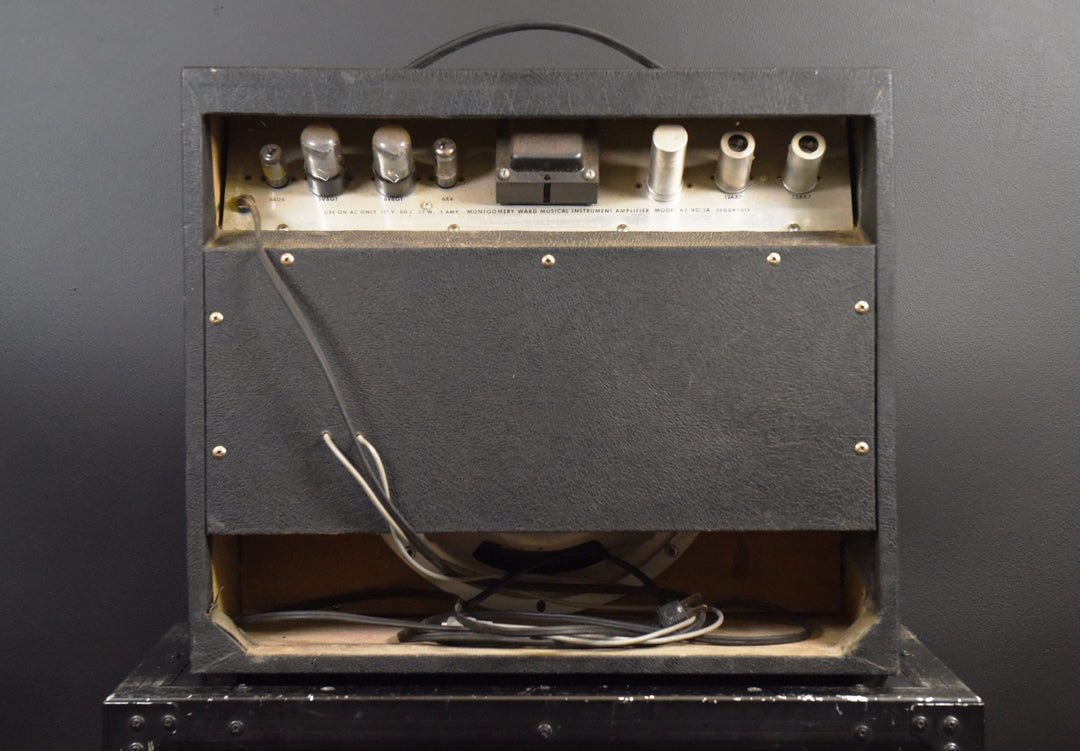 Model 62-9013A - 1x12" Combo, '60s