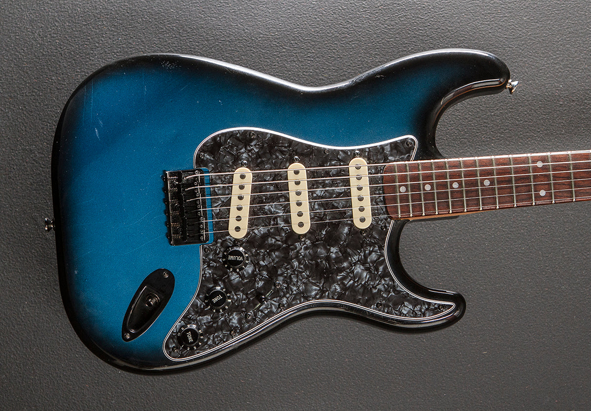 Bluesman Vintage – Dave's Guitar Shop