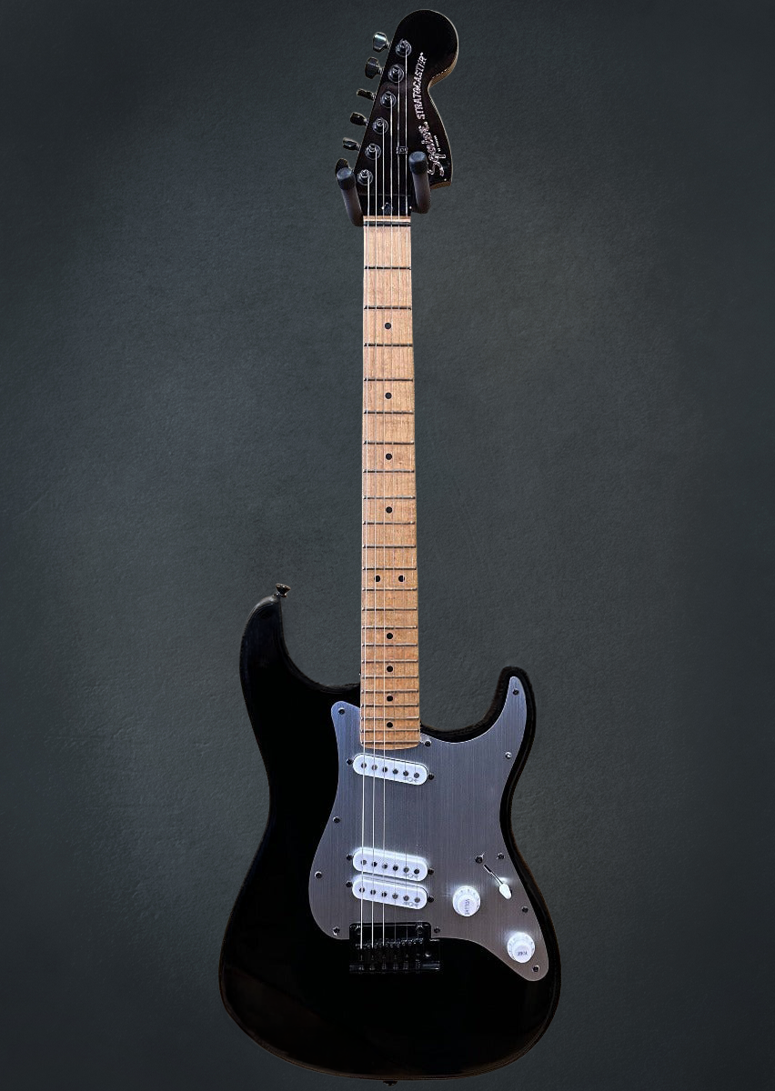 Used CONTEMPORARY STRATOCASTER SPECIAL &