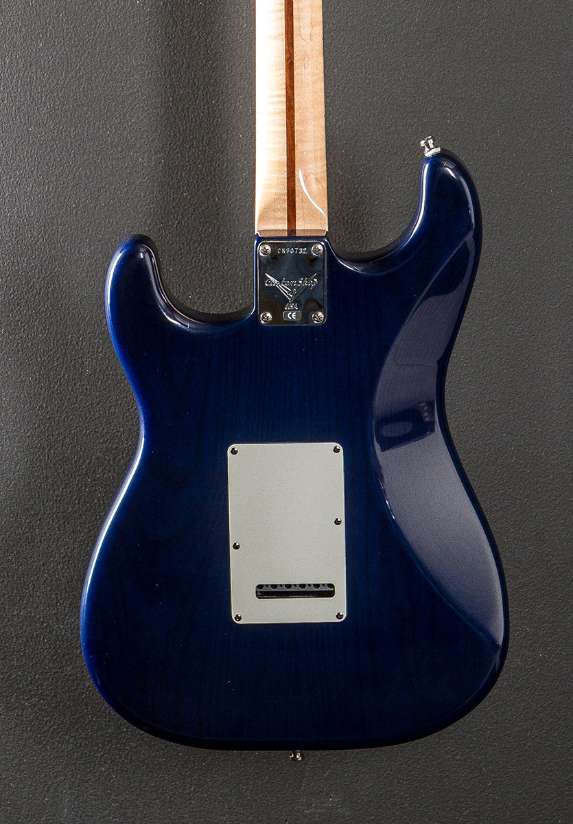 Used Custom Classic Strat '00