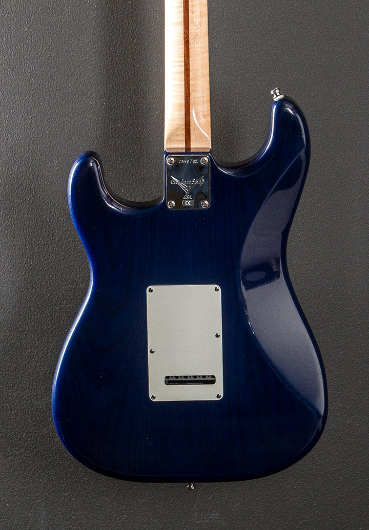 Used Custom Classic Strat '00