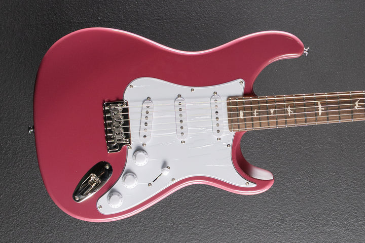 SE Silver Sky w/Rosewood &
