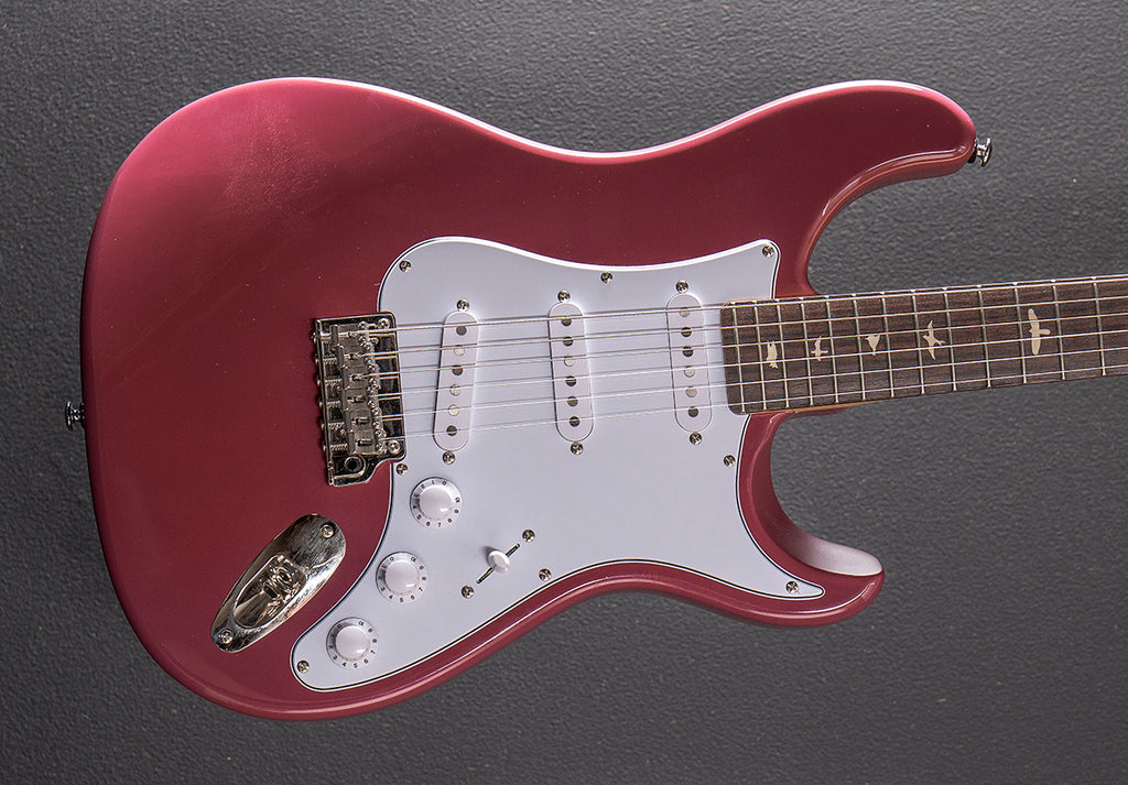 SE Silver Sky w/Rosewood '22 – Dave's Guitar Shop