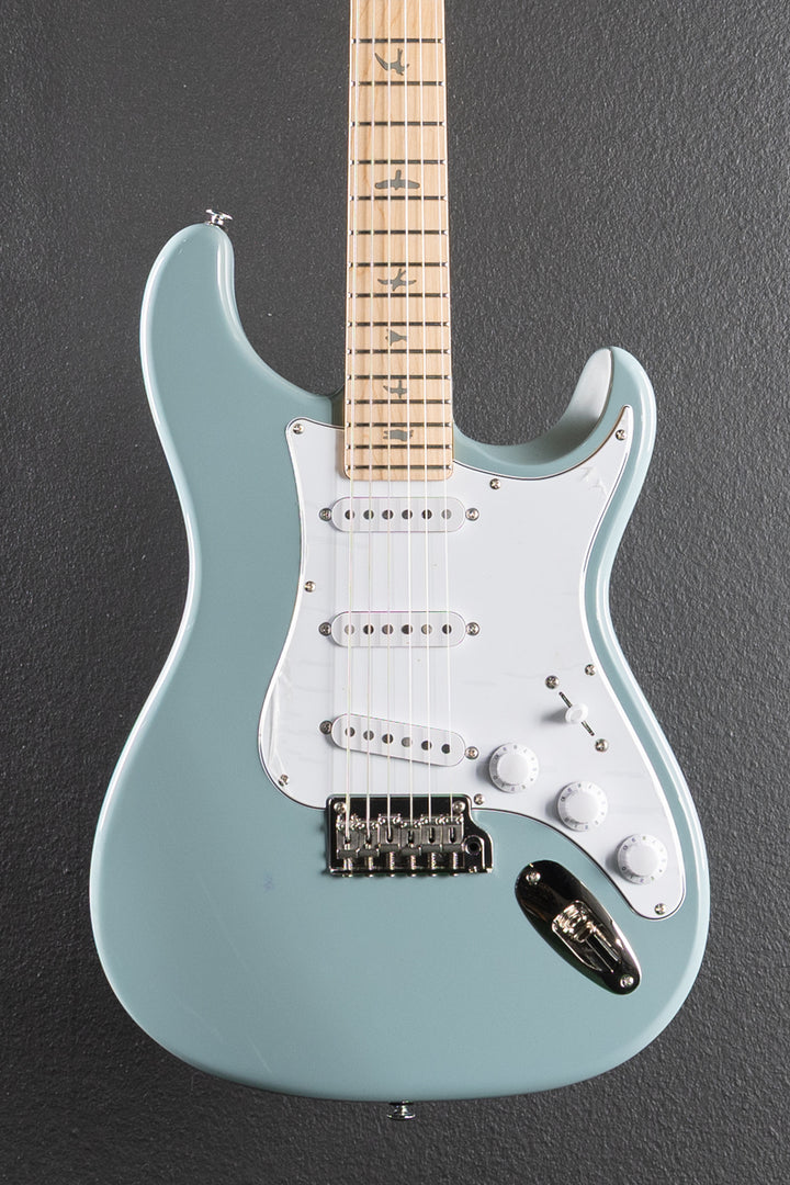 SE Silver Sky w/Maple, &
