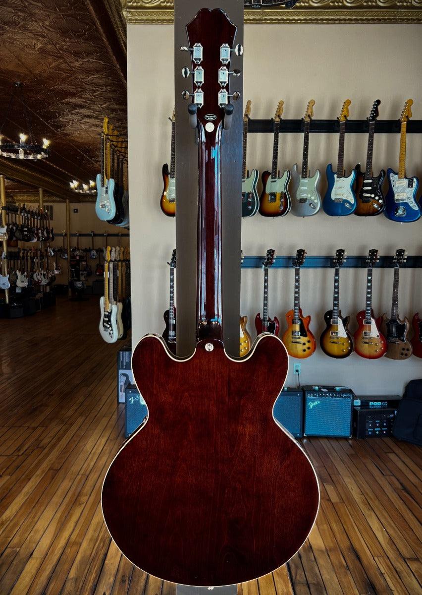 Casino - Vintage Sunburst