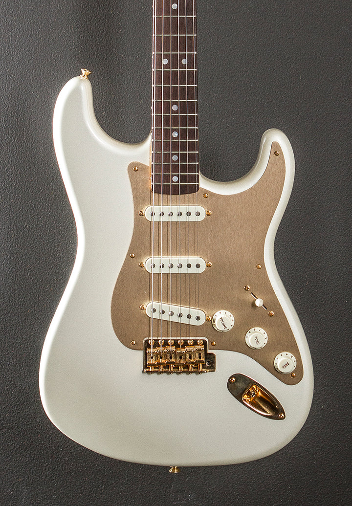 Used Limited Edition 75th Anniversary Strat '21