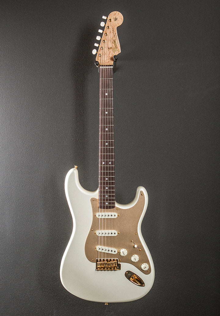 Used Limited Edition 75th Anniversary Strat '21