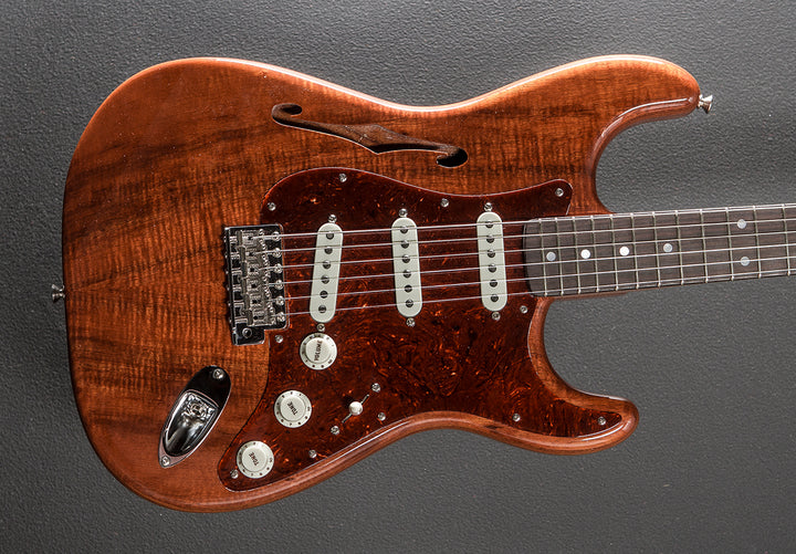 Used Artisan Koa Strat '21