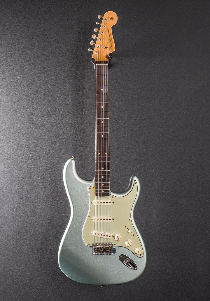 Used Limited Edition 1959 Special Journeyman Relic Strat &