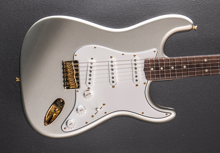 Used Robert Cray Signature Strat &