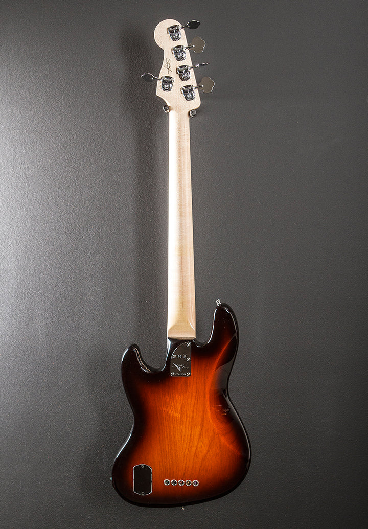 Used Custom Classic Jazz Bass V '24