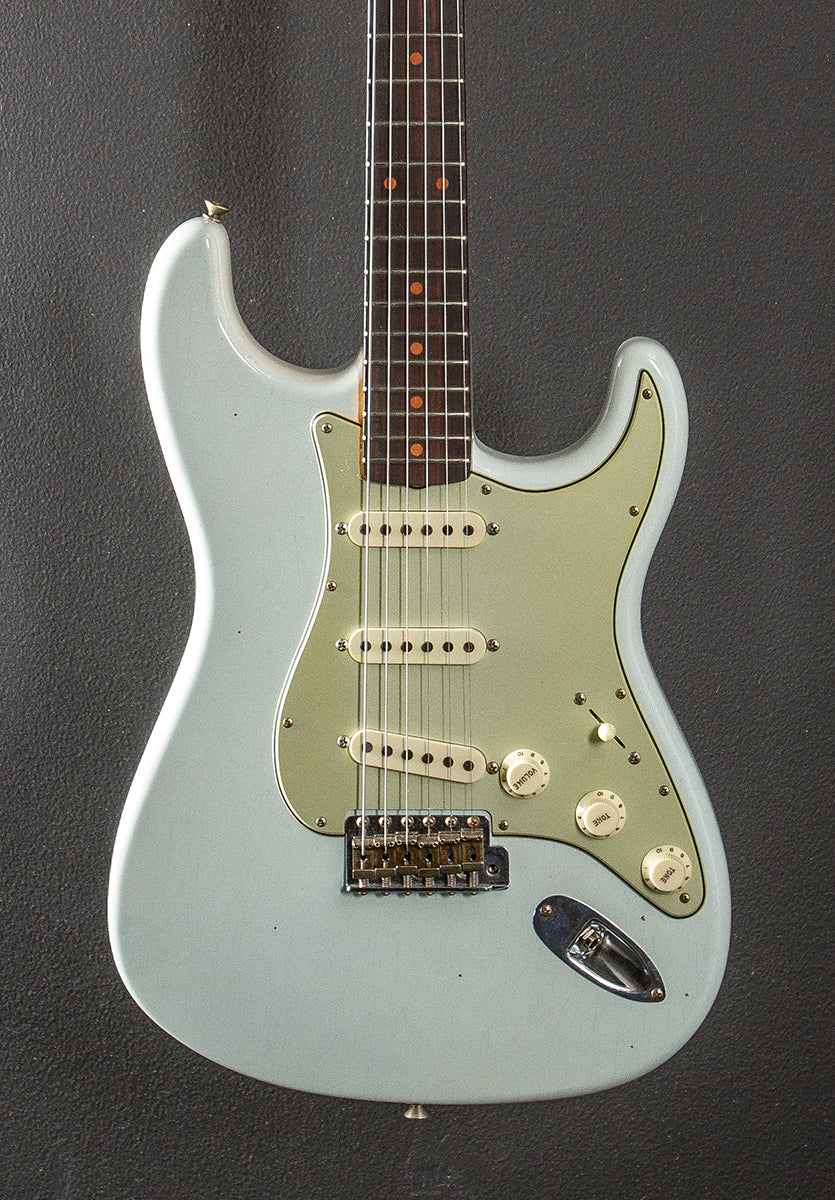Used Limited Edition 1960 Journeyman Relic Strat '23
