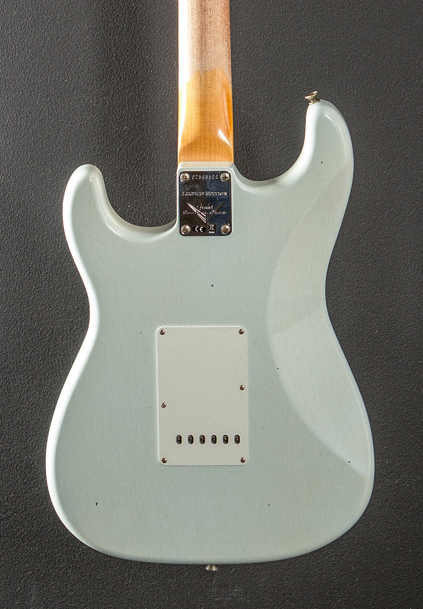 Used Limited Edition 1960 Journeyman Relic Strat '23