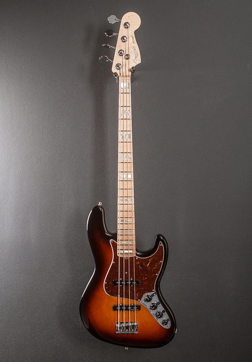 Used Custom Classic Jazz Bass '24