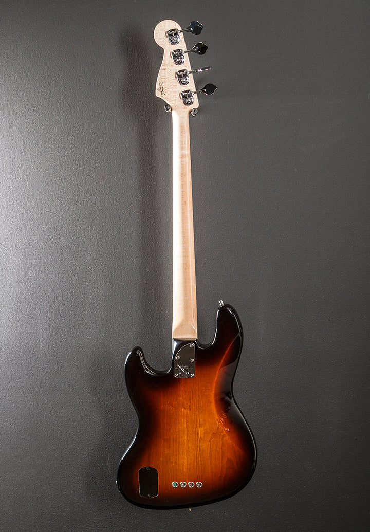 Used Custom Classic Jazz Bass '24