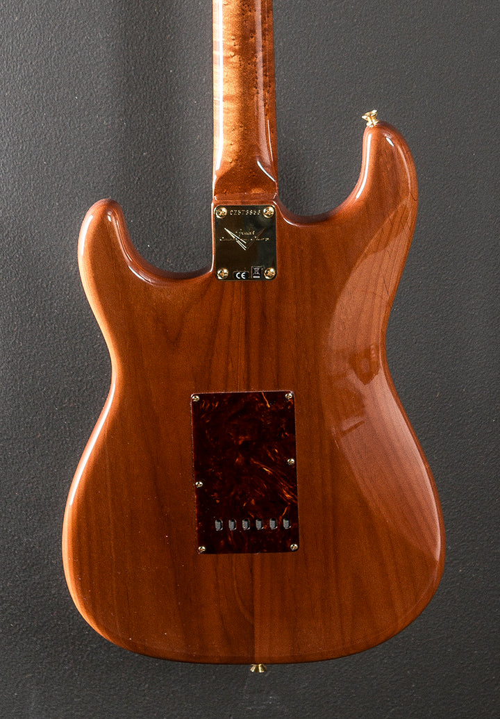 Used Artisan Maple Burl Strat '24