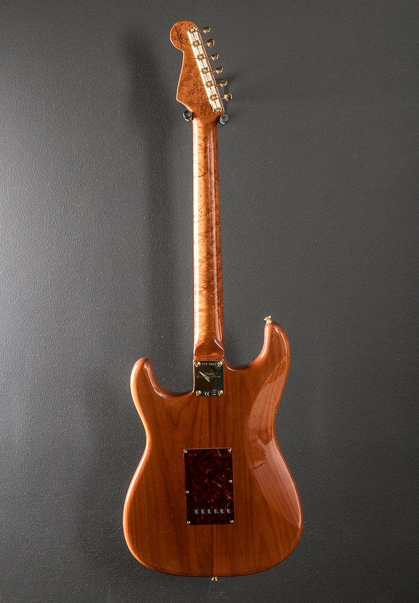 Used Artisan Maple Burl Strat '24