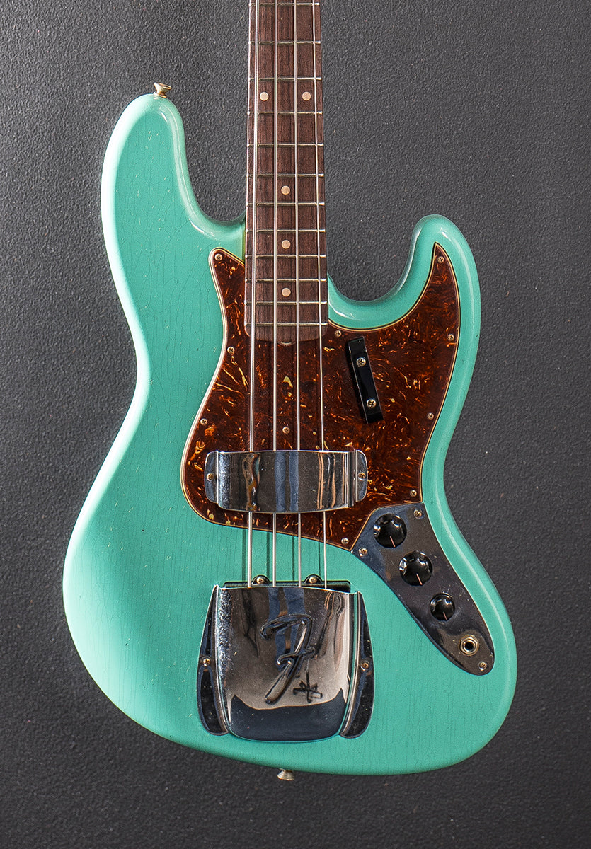 Used 1961 Journeyman Relic Jazz Bass &