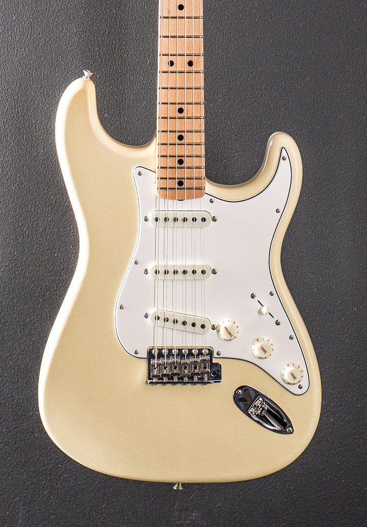 Used 1968 Closet Classic Strat &
