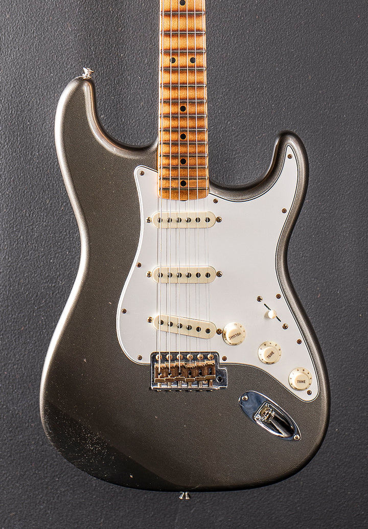 Used Limited Edition 1965 Journeyman Relic Strat &