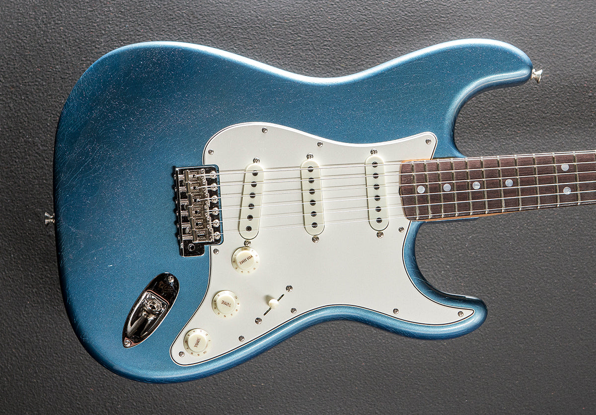 1966 Closet Classic Stratocaster Lake Placid Blue Dave s Guitar Shop