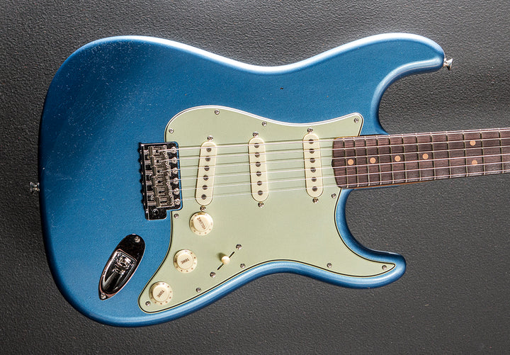 Limited Edition 1963 Journeyman Relic Strat